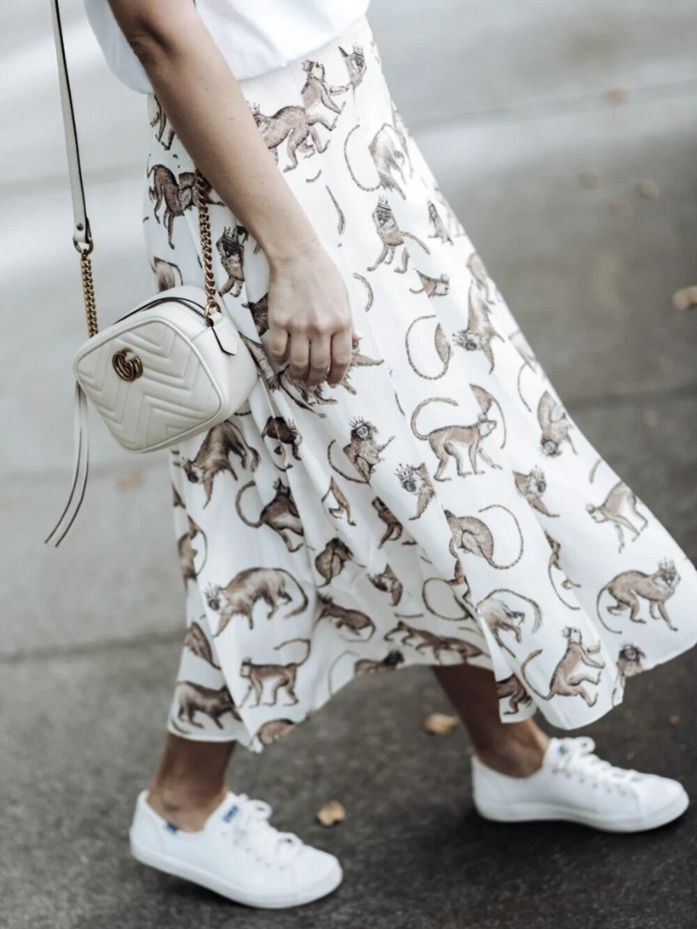 H&M Pleated Midi Skirt US Size 14 Monkey Print Whimsical Fun Eclectic Effortless